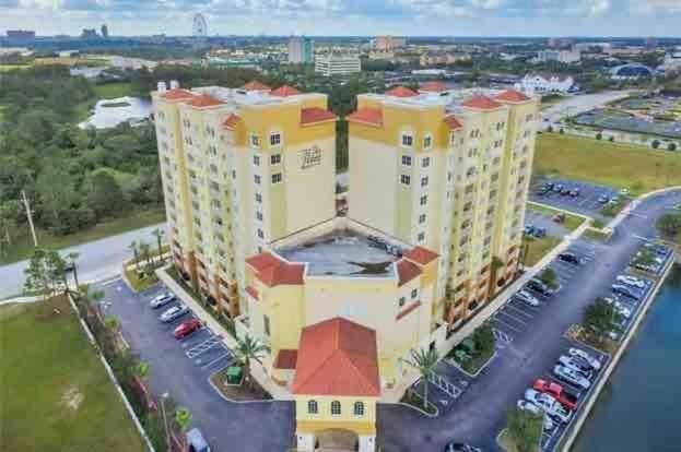 The Point Hotel Universal Studios Orlando Exterior photo